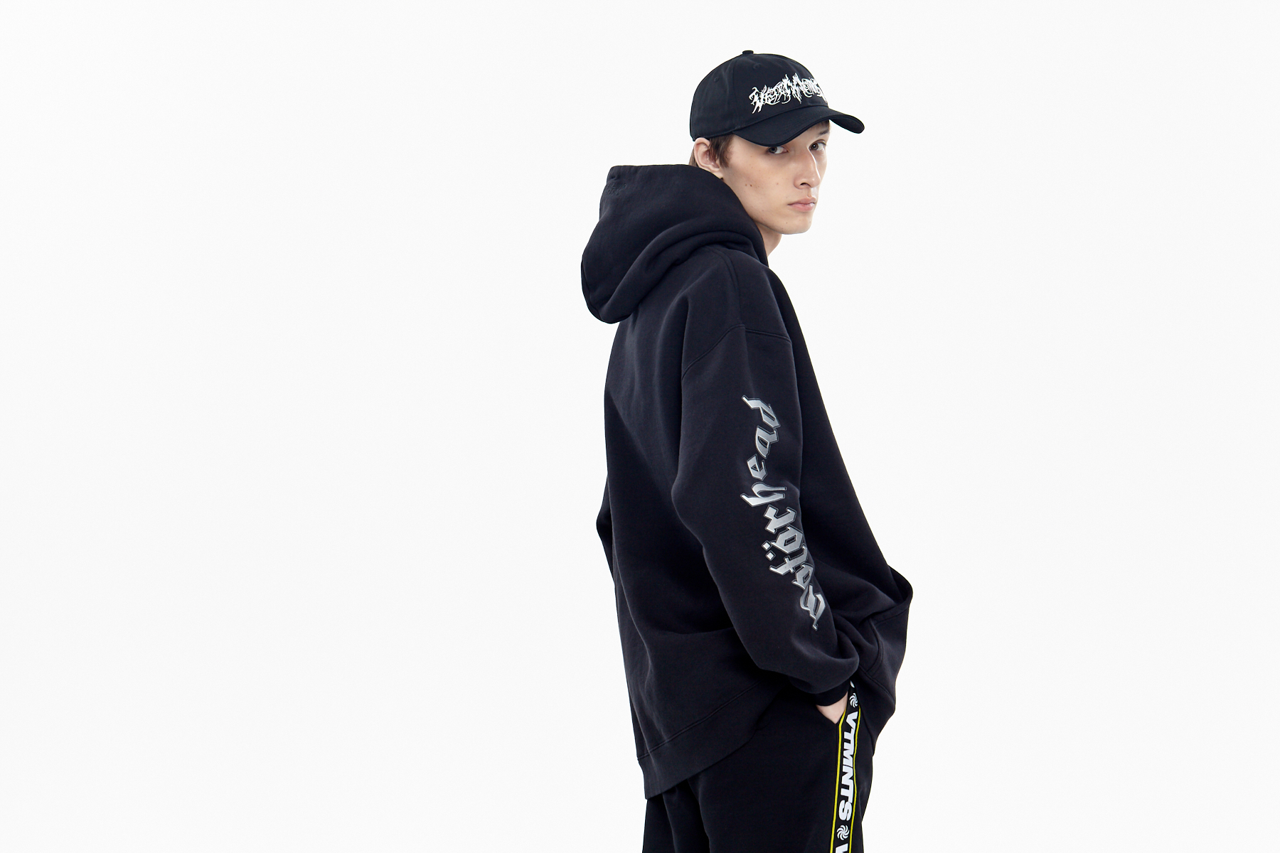 Vetements Motorhead パーカー ユニセックス Vetements Motorhead パーカー ユニセックス - メルカリ